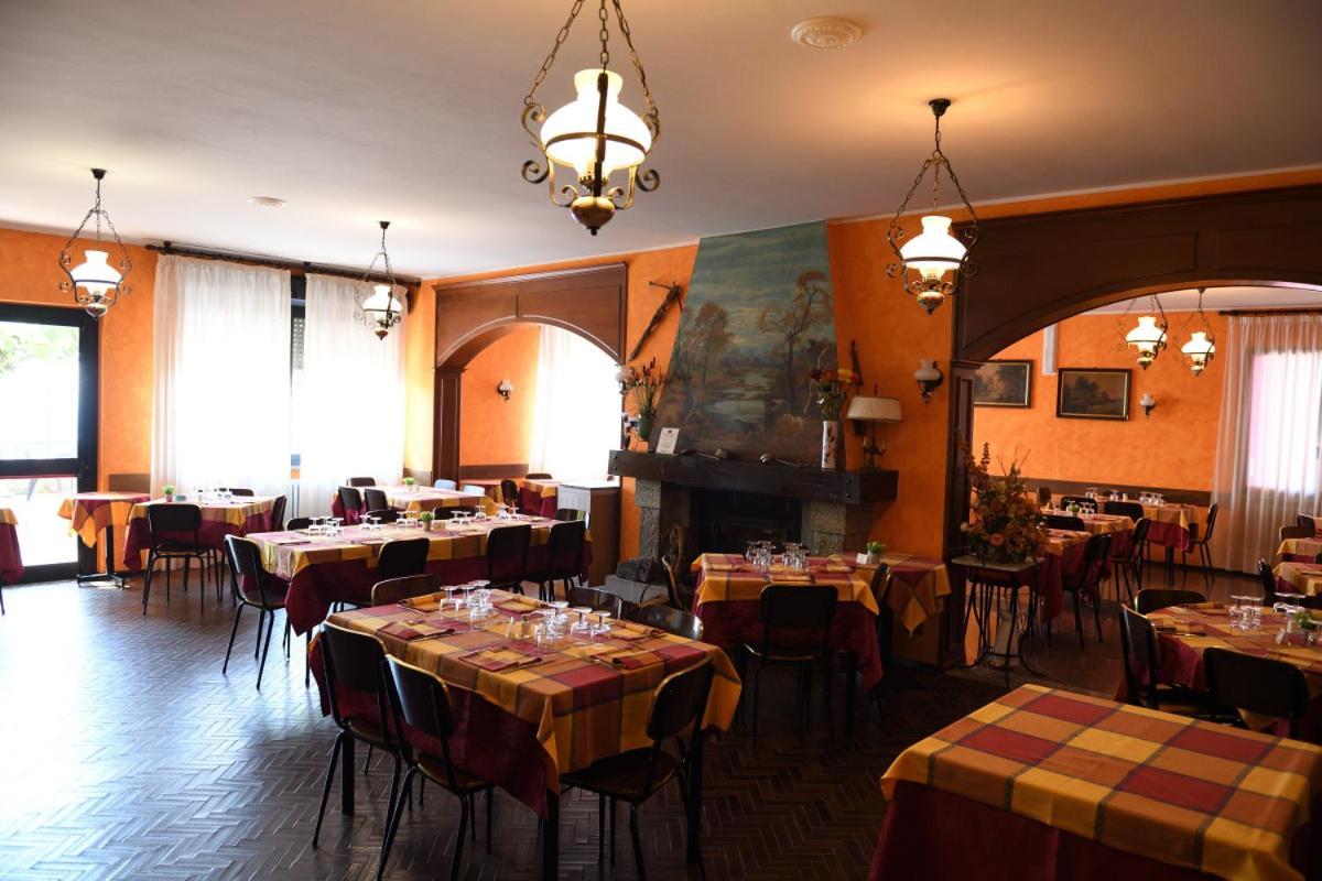 Hotel La Capannina Massino Visconti Extérieur photo